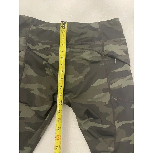 Athleta Camo Contender Leggings – Women’s Size 10 (Large) – Green Camouflage - Picture 5 of 8